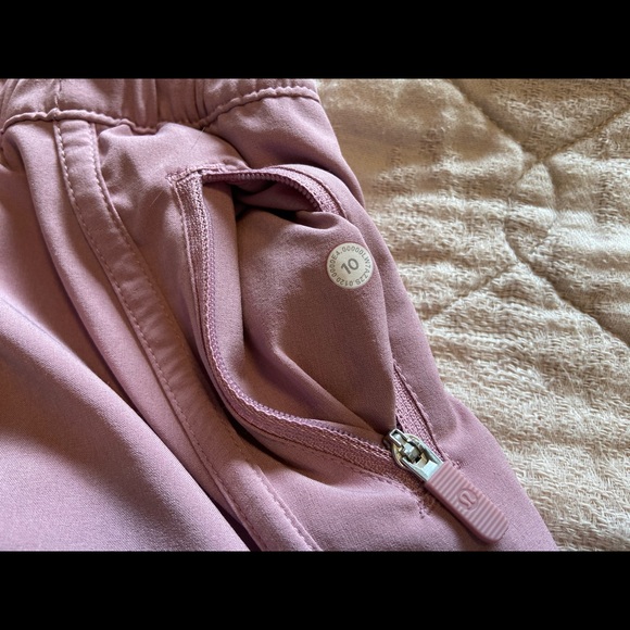Lululemon running shorts size 10 - Picture 2 of 3